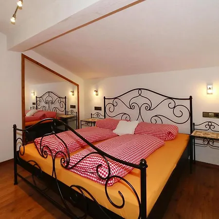 Apartamento In Hippach Im Zillertal In The Mountains *