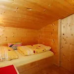 Apartment In Hippach Im Zillertal In The Mountains Muhlen (Tyrol)