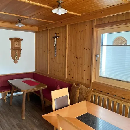 In Hippach Im Zillertal In The Mountains Lejlighed *